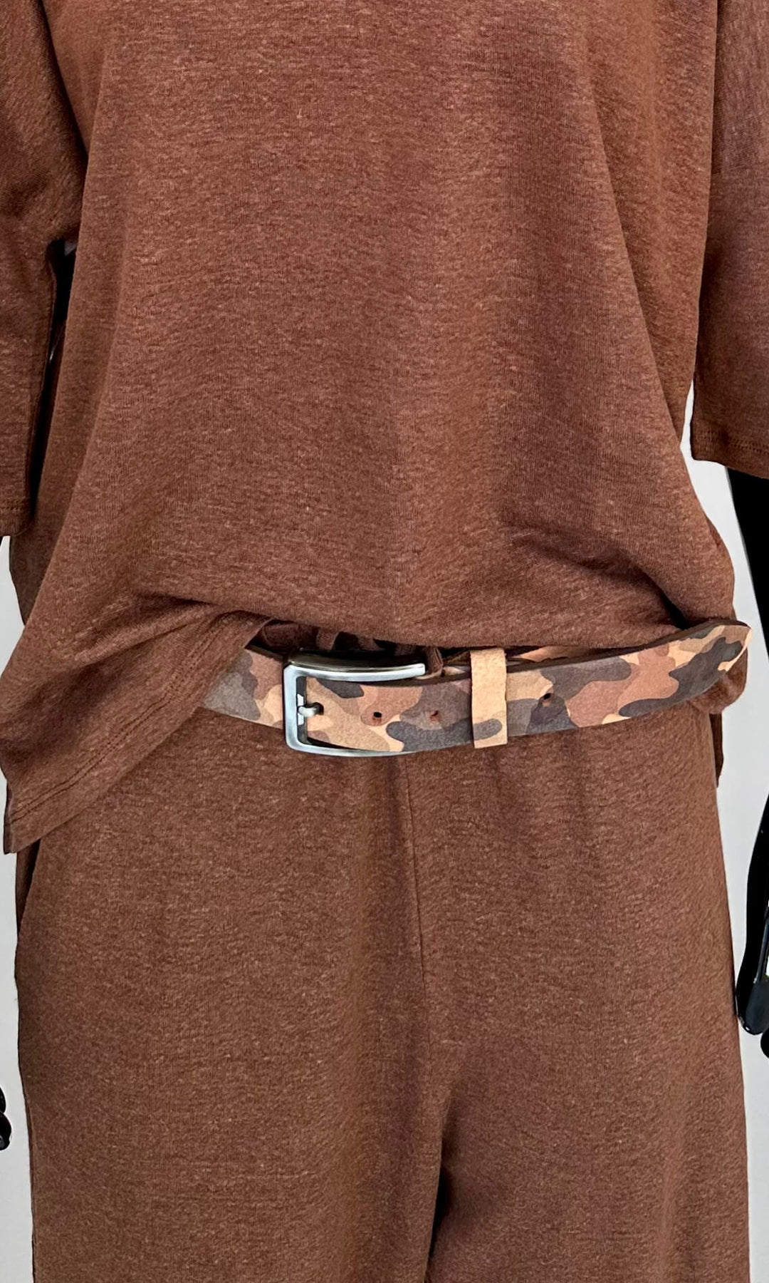 Skinnbelte i Brun camo